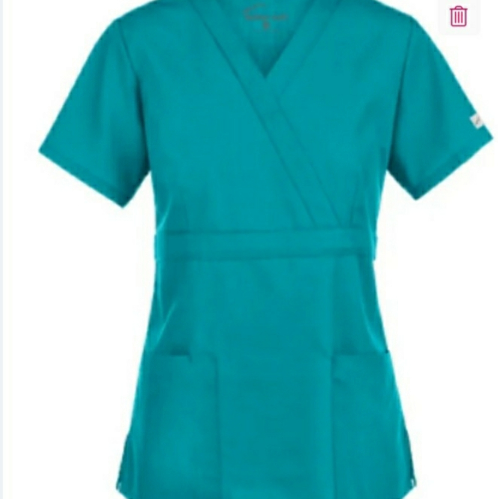 Scrub Top